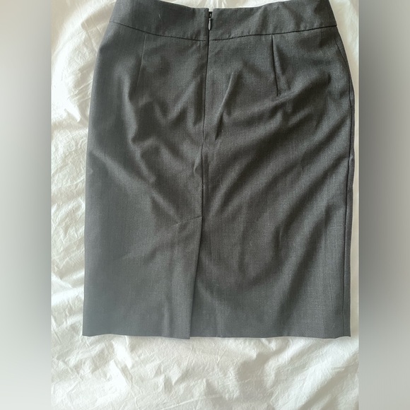 Charcoal Gray Calvin Klein Pencil Skirt Size 2 - Picture 3 of 3